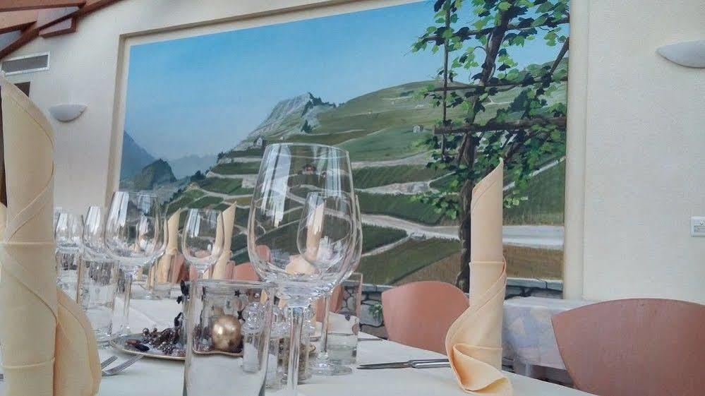 Hotel Restaurant Rebstock Wolhusen Zewnętrze zdjęcie
